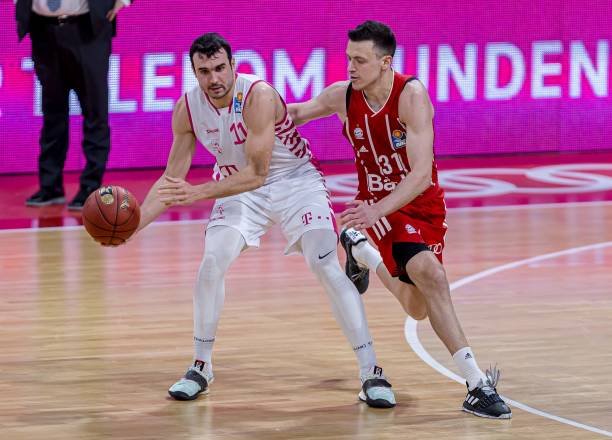 传奇中场皮 传奇中场皮