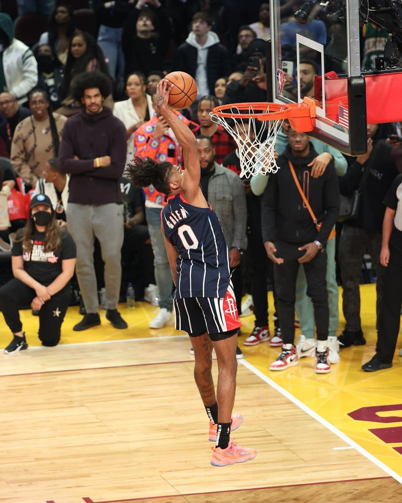 高压逼抢和 高压逼抢和