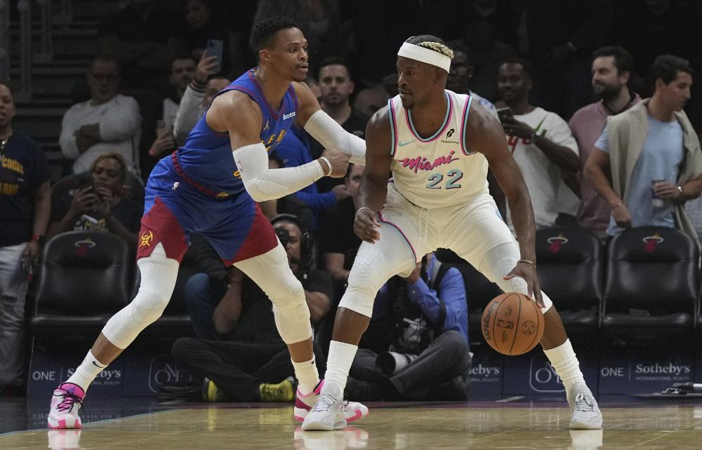 乐部利益的 乐部利益的