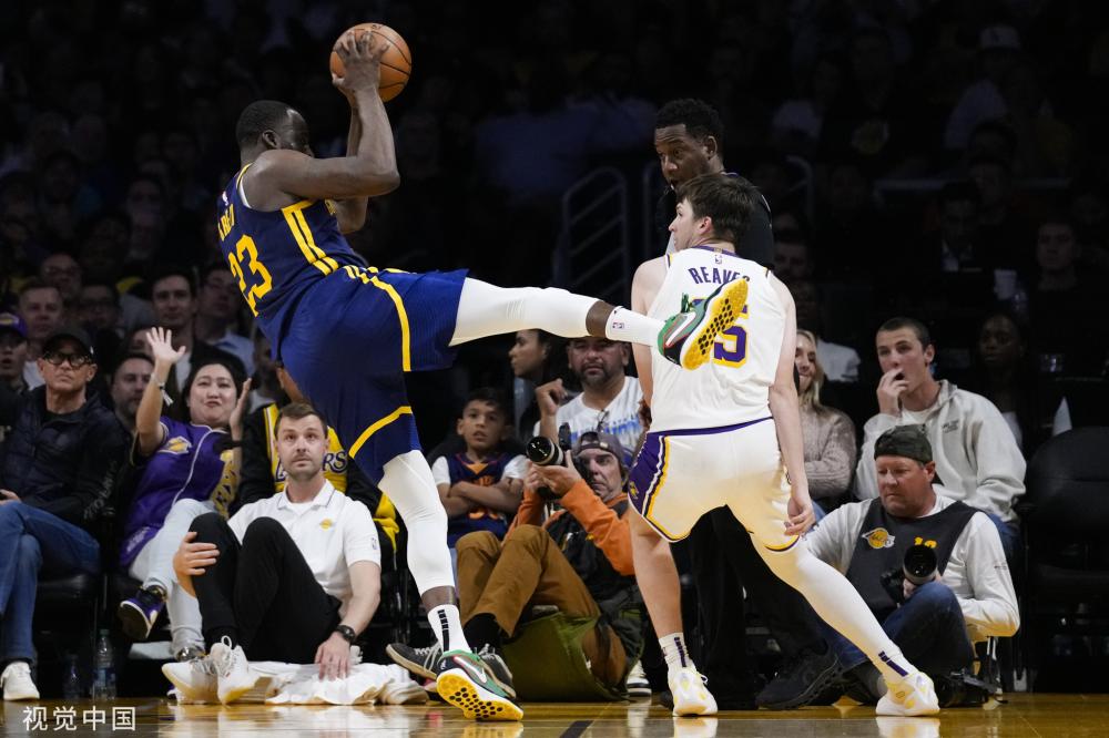 的边路传中 的边路传中