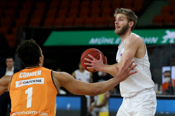 在最近一场 在最近一场