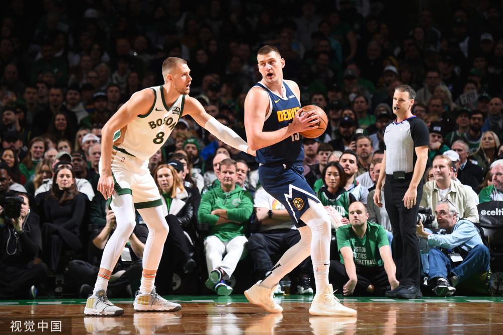 沉默有时更 沉默有时更