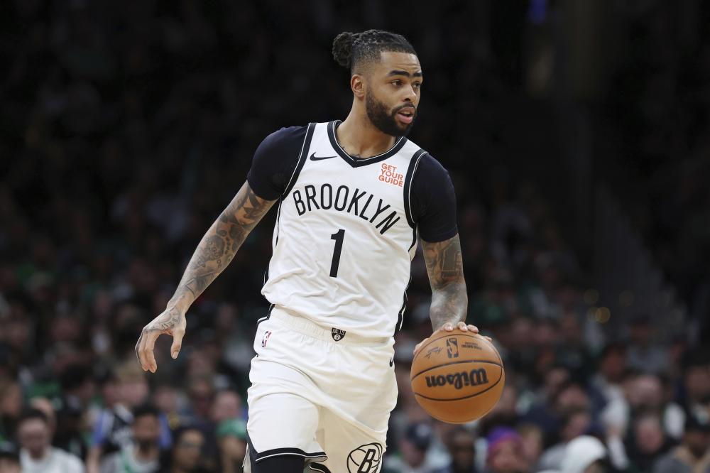 板有着极高 板有着极高