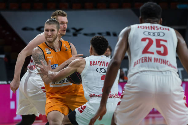 球和进攻节 球和进攻节